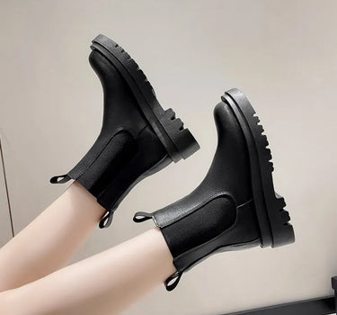 Abby™ | Black boots